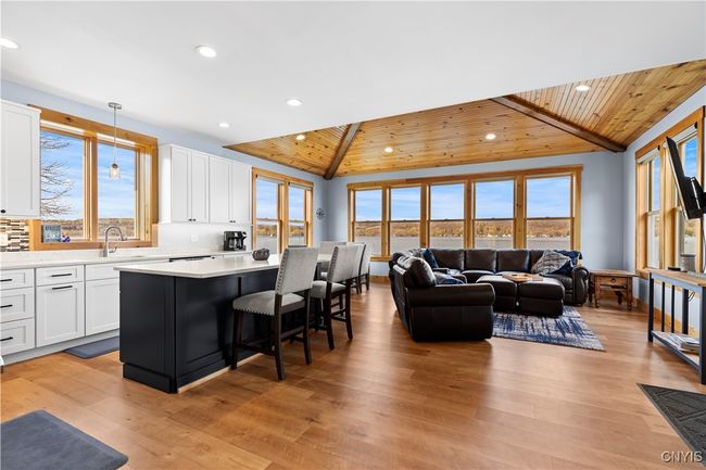 Kitchen | Image 6