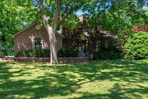 1021 Woodcrest Way, Grove, OK, 74344 | Card Image
