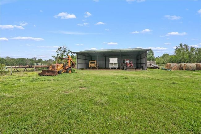9474 Fm 524 Rd, Home with 5 bedrooms, 5 bathrooms and 3 parking in Sweeny TX | Image 47