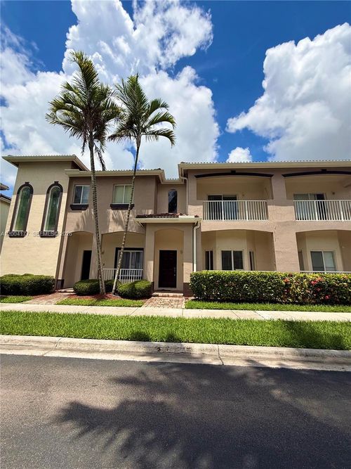 1947 Se 23rd Rd, Homestead, FL, 33035-2068 | Card Image