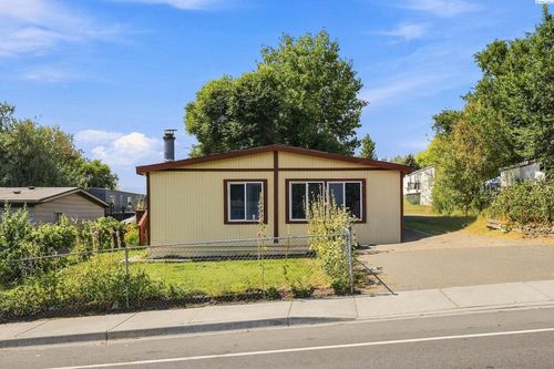 353 N 62nd St, West Richland, WA, 99353 | Card Image