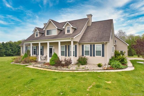 3725 S Creek Ln, Dryden, MI, 48428-9661 | Card Image