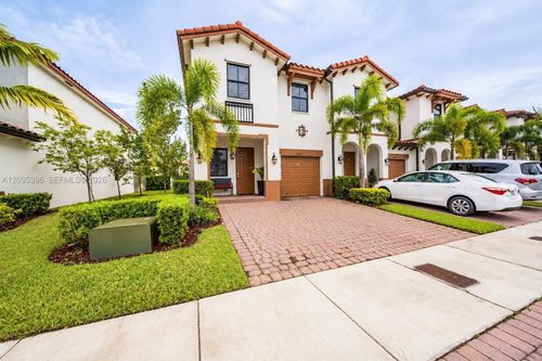 8837 Nw 102nd Ct, Doral, FL, 33178-3287 | Card Image