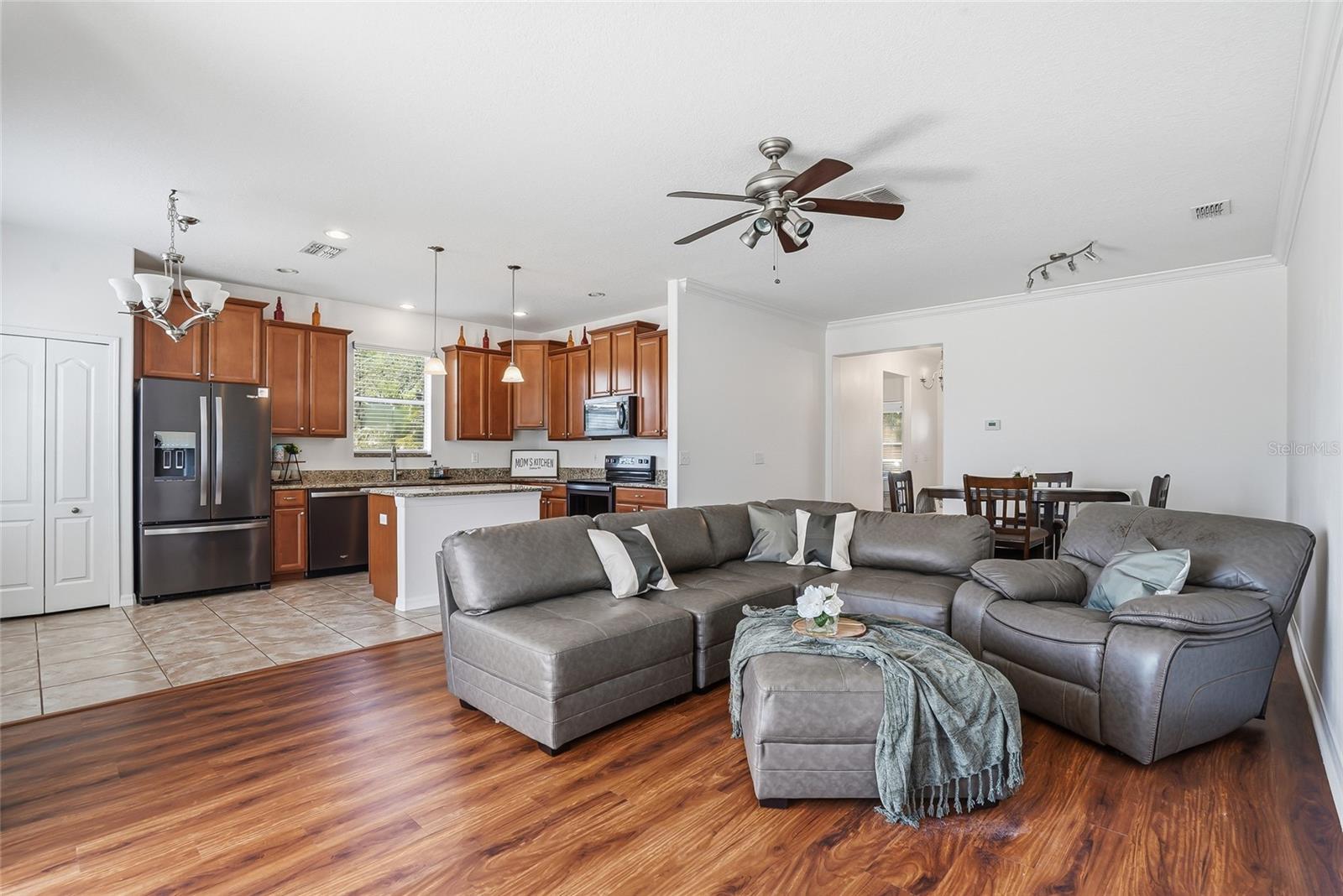 Residential in RUSKIN 3