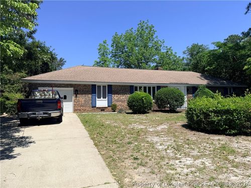 425 Dunmore Rd, Fayetteville, NC, 28303-2613 | Card Image
