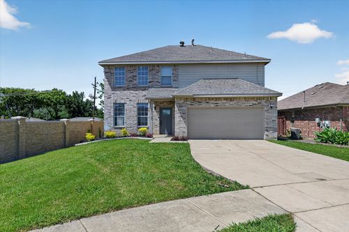 1533 Caymus Ct, Lewisville, TX, 75067-3254 | Card Image