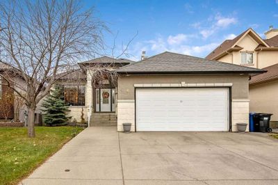 9 Simcrest Manor Sw, House other with 5 bedrooms, 3 bathrooms and 4 parking in Calgary AB | Image 1