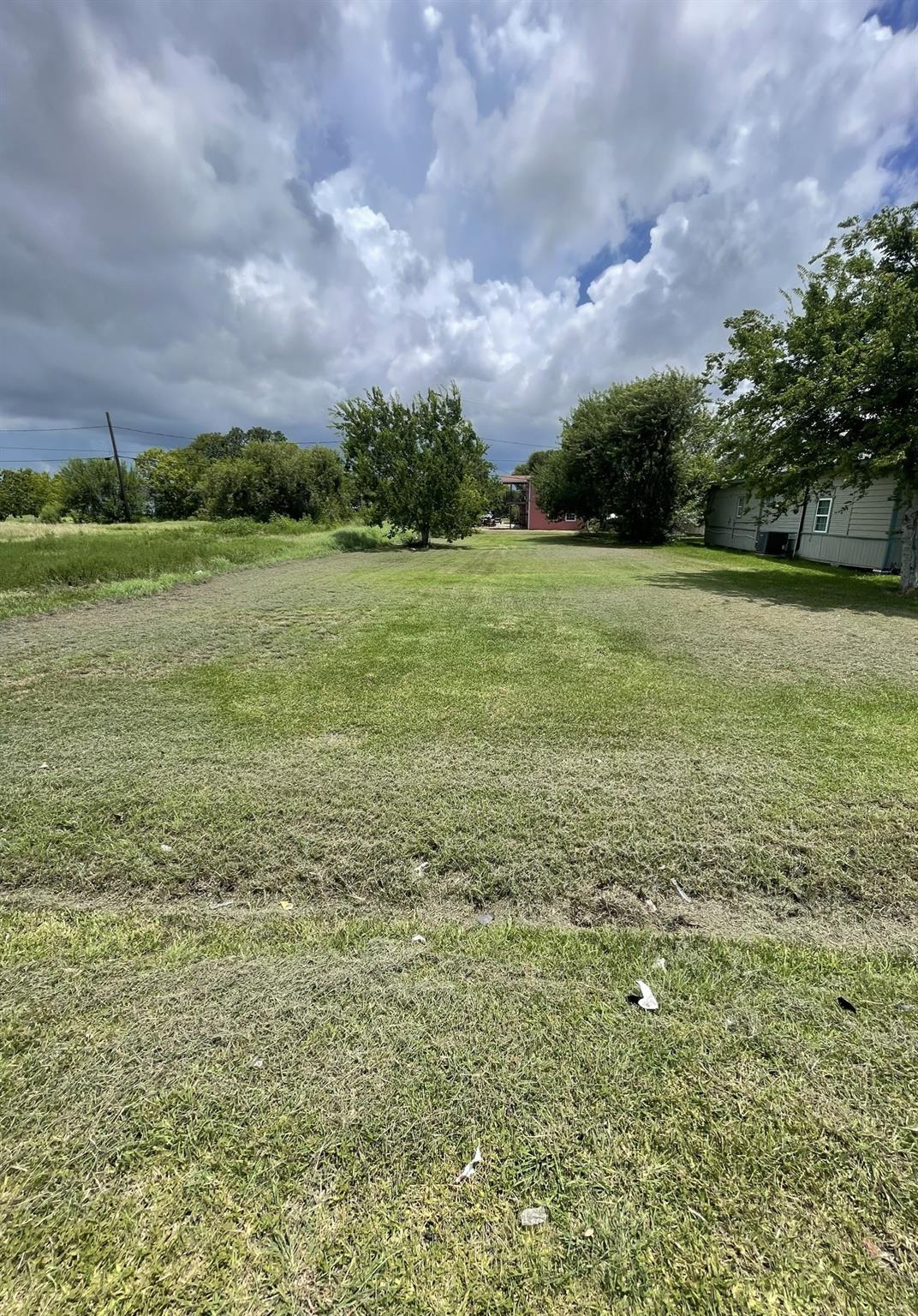 Land in Freeport