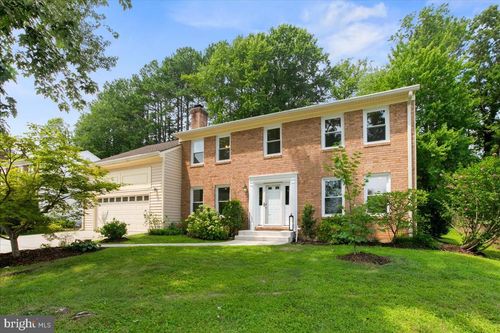 9008 Lake Braddock Dr, BURKE, VA, 22015-2131 | Card Image
