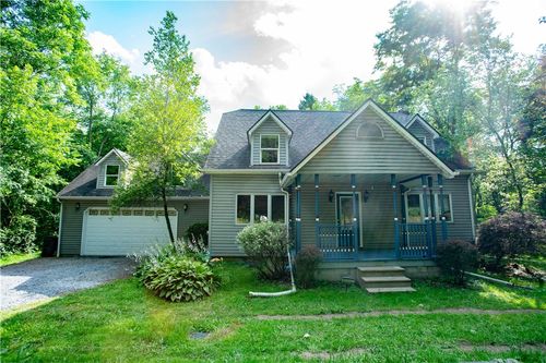 385 Wallace Run Rd, Beaver Falls, PA, 15010-5732 | Card Image