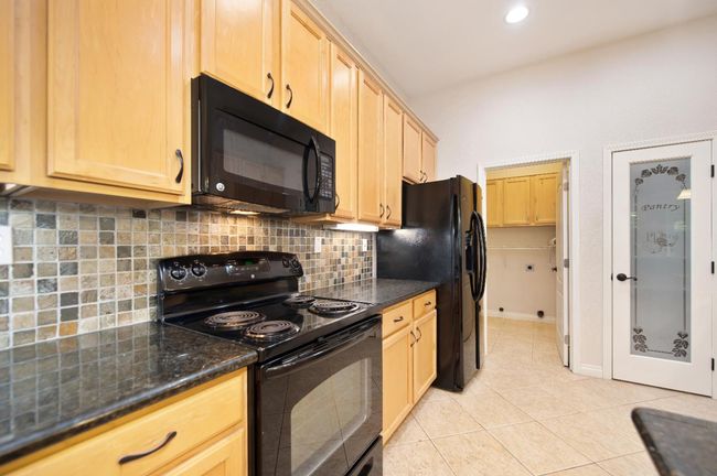 12040 Gold Arbor Ln, House other with 3 bedrooms, 2 bathrooms and null parking in Gold River CA | Image 24