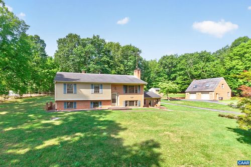 5881 Thomas Jefferson Pkwy, PALMYRA, VA, 22963-4206 | Card Image