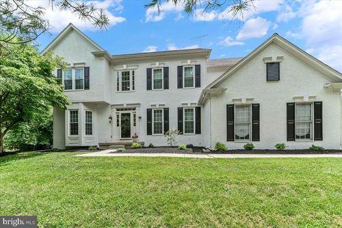 39 Maple Ln, GLEN MILLS, PA, 19342-1287 | Card Image