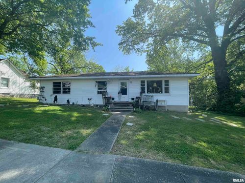 115 S Forest Ave, Carbondale, IL, 62901-2501 | Card Image