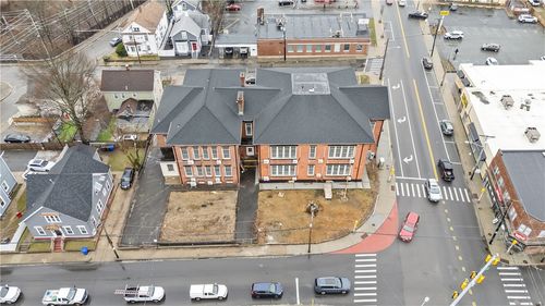 2-387 Broad St, Central Falls, RI, 02863-3014 | Card Image