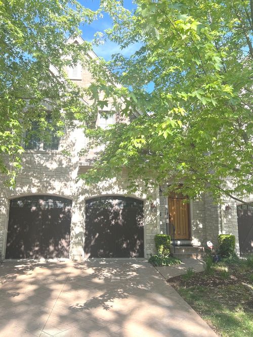 1231 Caroline Ct, Vernon Hills, IL, 60061-4192 | Card Image