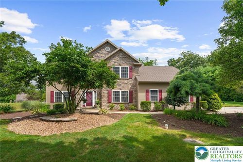 6336 Opossum Ln, Slatington, PA, 18080-3132 | Card Image