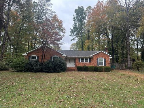 191 Laura Rd, Madison, NC, 27025-8115 | Card Image