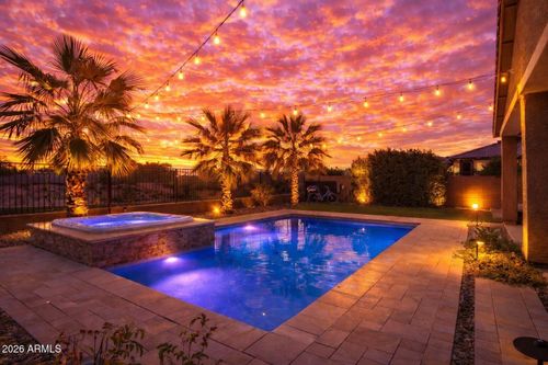 7727 W Agora Ln, Phoenix, AZ, 85043-1201 | Card Image