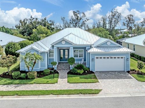 18060 Wooden Skiff Ct, Nokomis, FL, 34275-2716 | Card Image