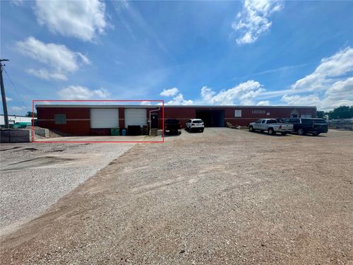 b-205 35th St, Bettendorf, IA, 52722-6409 | Card Image
