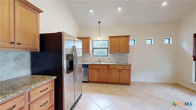 Kitchen | Image 18