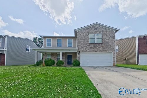 326 Kenneth Blvd Nw, Madison, AL, 35757-6953 | Card Image