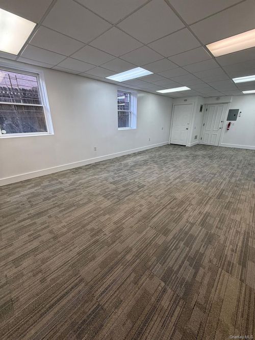 98 Grand St, Newburgh, NY, 12550-4688 | Card Image