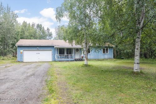 1370 Toolik Dr, North Pole, AK, 99705-5459 | Card Image
