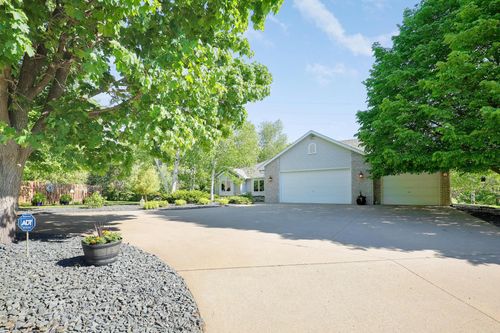 2301 170th Ln Nw, Andover, MN, 55304-4552 | Card Image