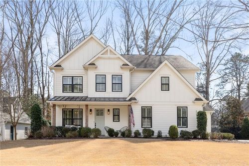 5638 Glenrich Dr, Dunwoody, GA, 30338-3311 | Card Image