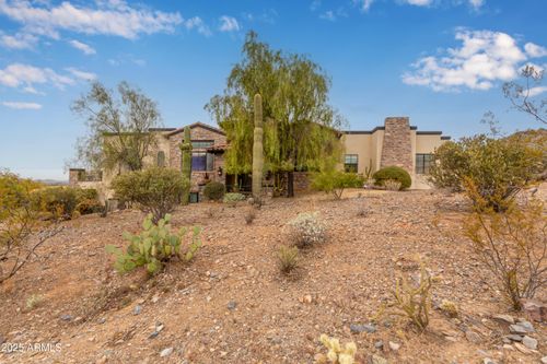 36138 N Summit Dr, Cave Creek, AZ, 85331-9324 | Card Image