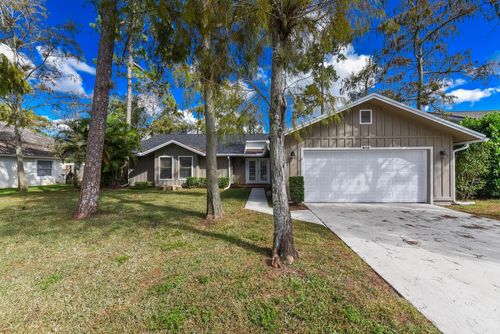 916 Daffodil Dr, Wellington, FL, 33414-8264 | Card Image