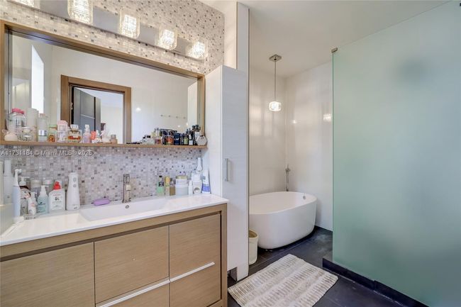 6121 Lagorce Dr, House other with 4 bedrooms, 2 bathrooms and null parking in Miami Beach FL | Image 25