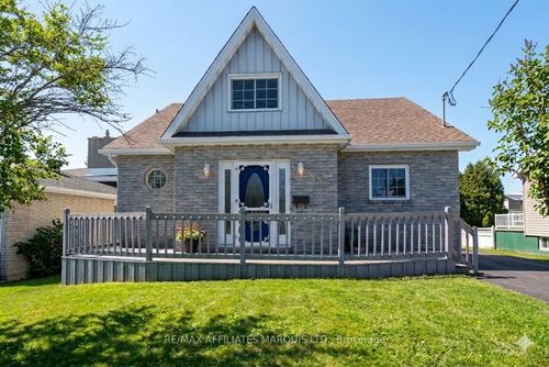 25 Dunbar Ave, Cornwall, ON, K6H5M6 | Card Image