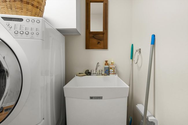 Laundry Sink | Image 23