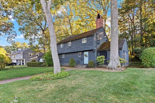6 Longbow Rd, Lynnfield, MA, 01940-1416 | Card Image