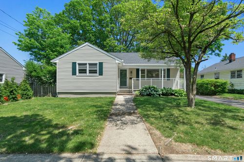 140 Spring St, Stratford, CT, 06614-4700 | Card Image