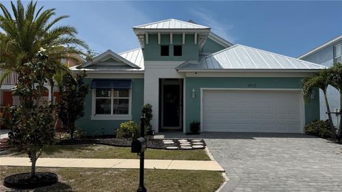 6412 Grenada Island Ave, APOLLO BEACH, FL, 33572-2518 | Card Image