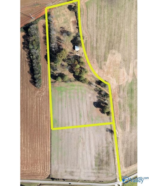 431 Narrow Ln, New Market, AL, 35761-8010 | Card Image