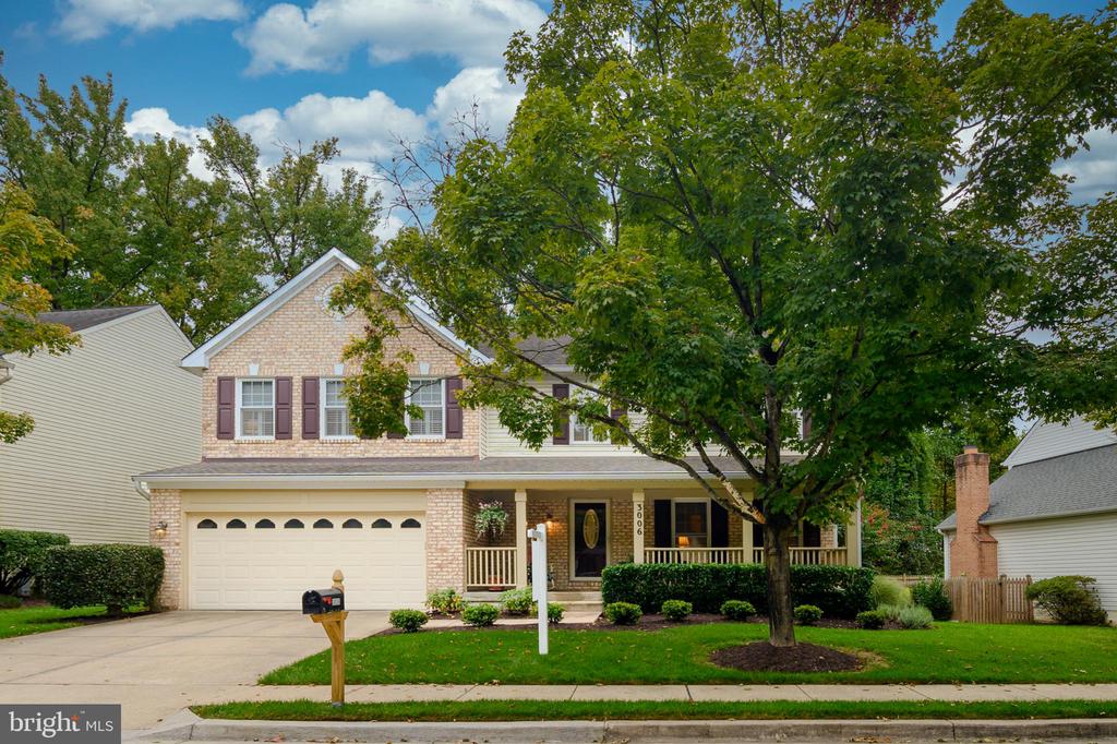 Shoreline Blvd, Laurel, MD 20724