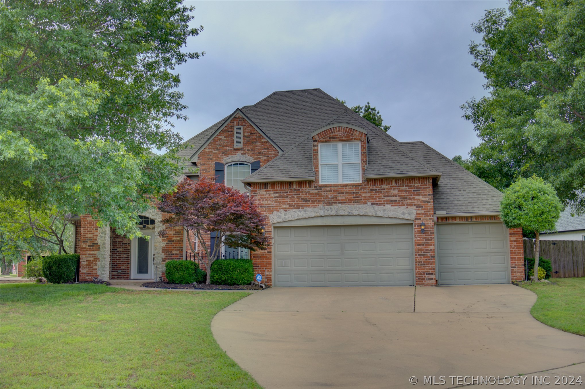 Forest Ridge Blvd, Broken Arrow, OK 74014