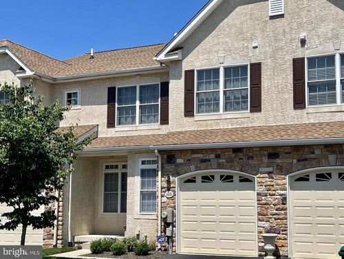 668 Greycliffe Ln, Lower Gwynedd, PA, 19002-1951 | Card Image