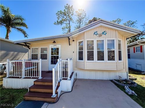 4-10707 Yellow Rail Cir, ESTERO, FL, 33928-2438 | Card Image