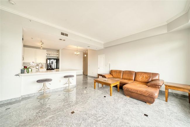 UNIT-2405 - 3505 Sage Rd, Condo with 2 bedrooms, 2 bathrooms and 1 parking in Houston TX | Image 15