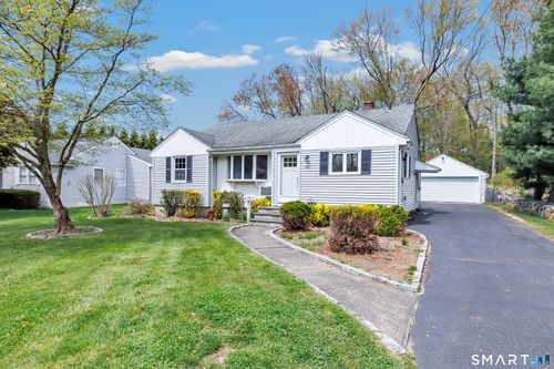 46 Waller Rd, Bridgeport, CT, 06606-1041 | Card Image