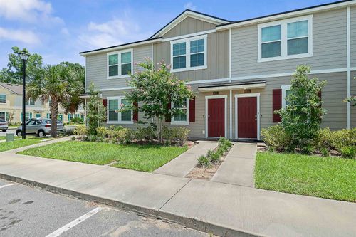 877 Rotary Rd, Jacksonville, FL, 32211-7438 | Card Image