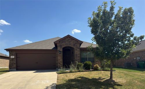 308 Triple Crown Ln, Ponder, TX, 76259-1513 | Card Image