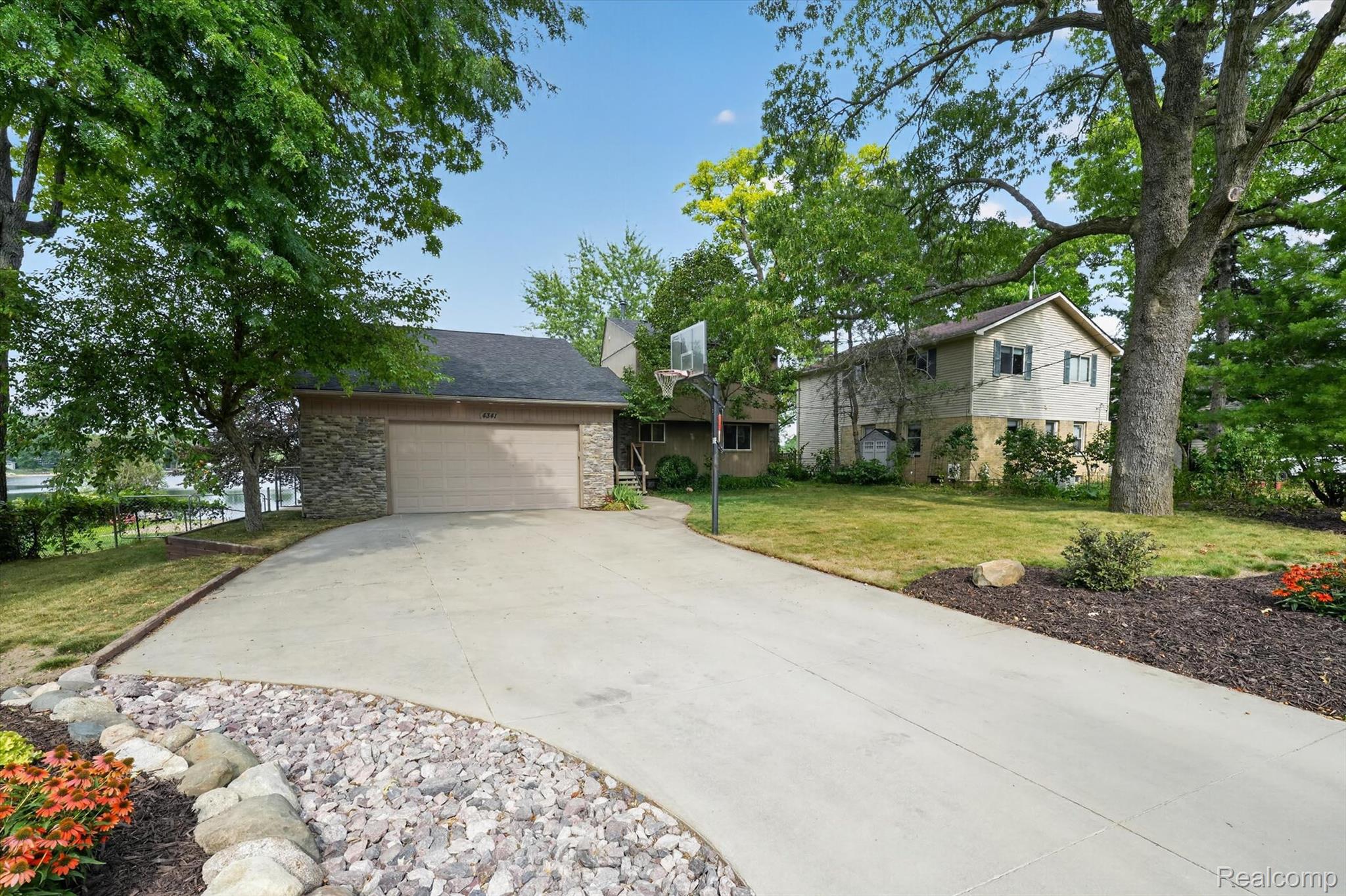 Residential in Orion Charter Township 5