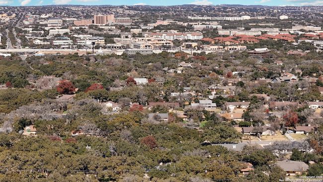 333 Meadowbrook Dr, House other with 3 bedrooms, 2 bathrooms and null parking in Hollywood Park TX | Image 27